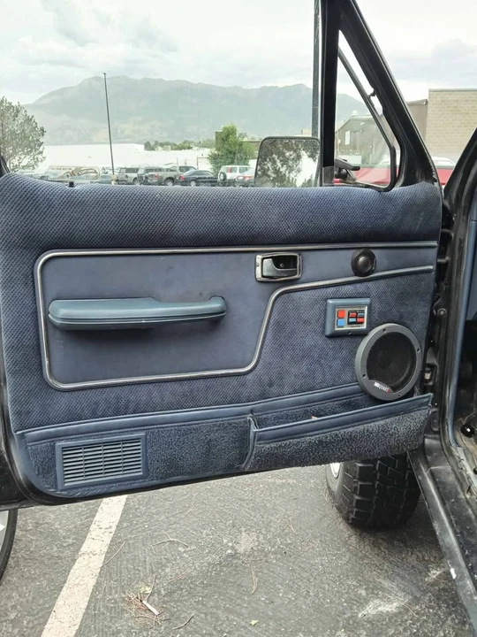 1987 Ford Bronco 4th Gen - Image 5 of 6