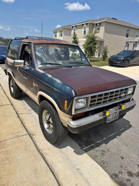 1987 Ford Bronco 4th Gen - Image 1 of 11