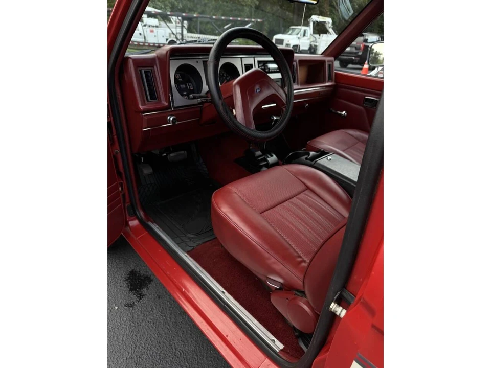 1987 Ford Bronco II - Image 9 of 21