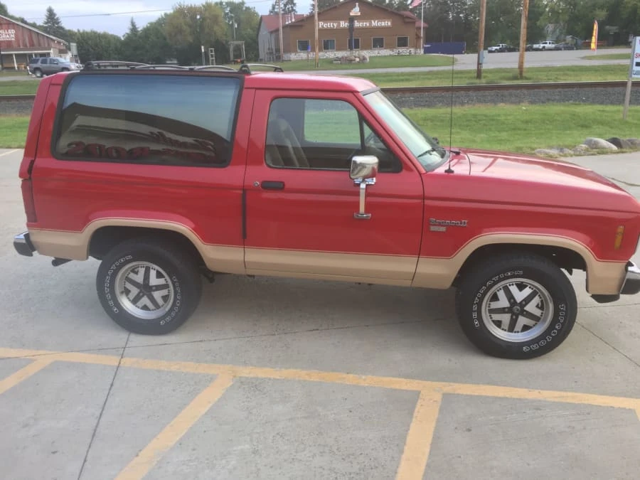 1987 Ford Bronco II - Image 2 of 9