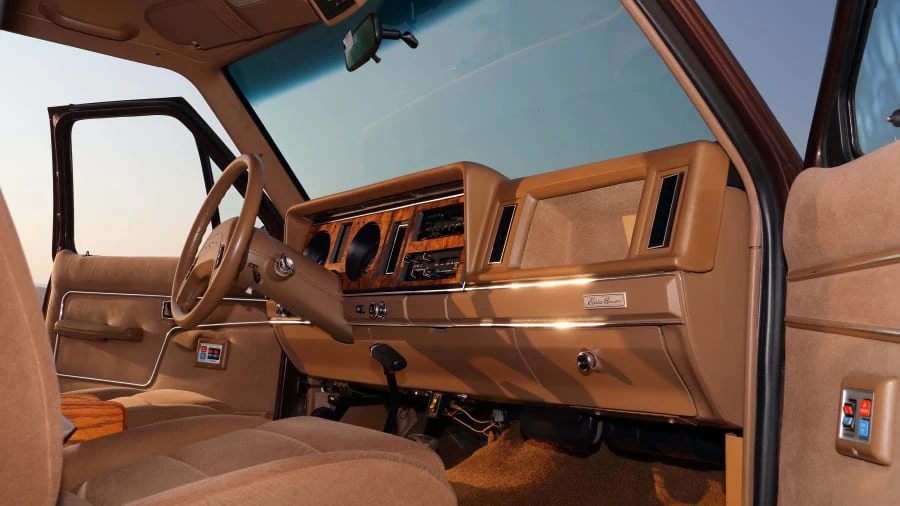 1987 Ford Bronco II - Image 7 of 12