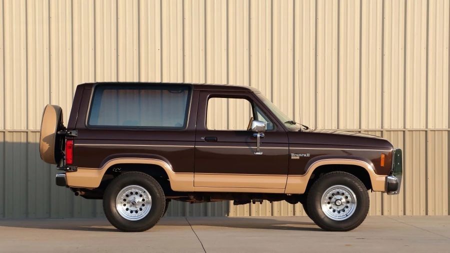 1987 Ford Bronco II - Image 8 of 12