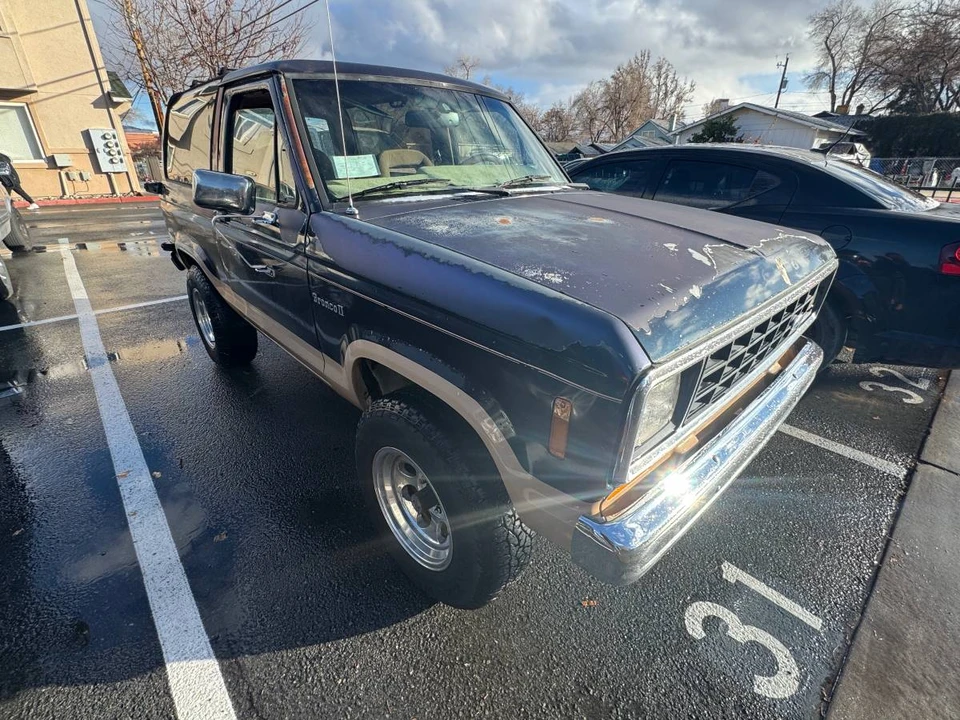 1987 Ford Bronco - Image 9 of 9