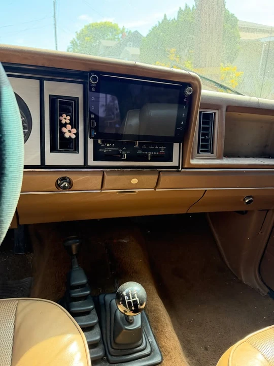 1987 Ford Bronco II - Image 8 of 8