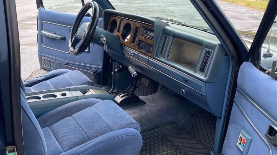 1987 Ford Bronco II - Image 7 of 17
