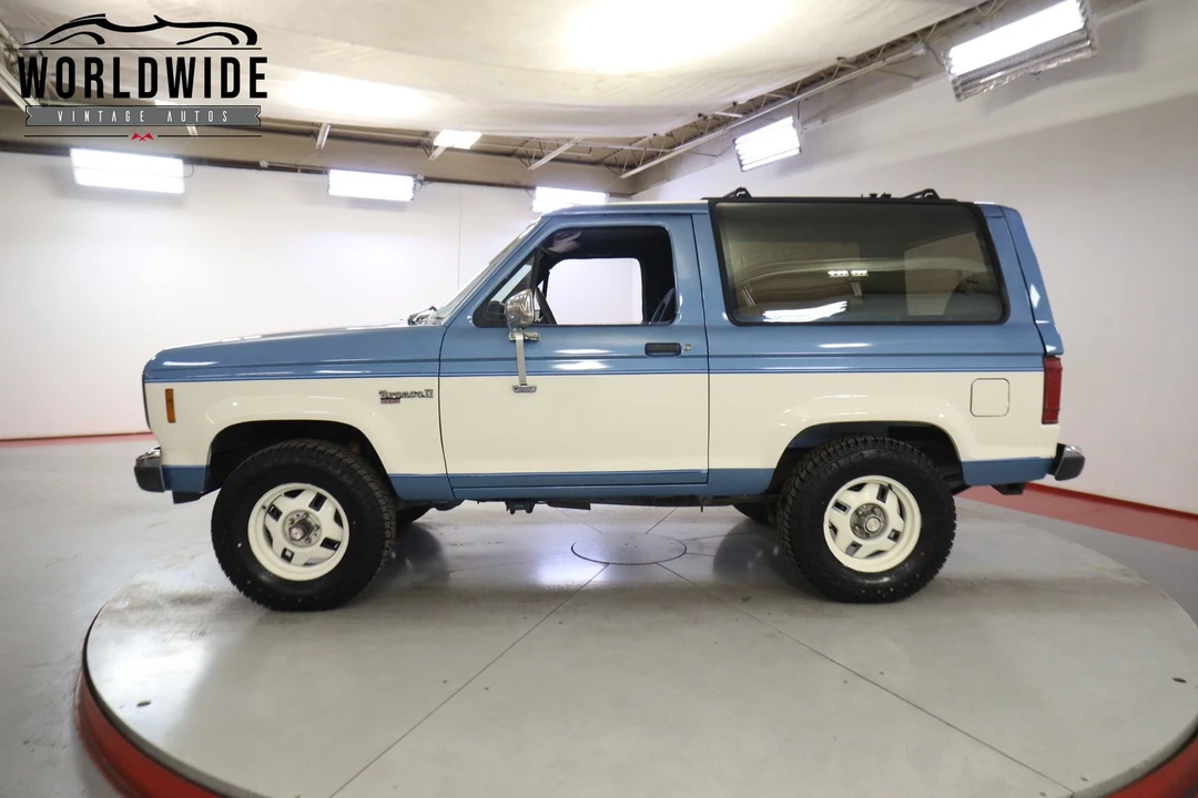 1987 Ford Bronco II - Image 3 of 12