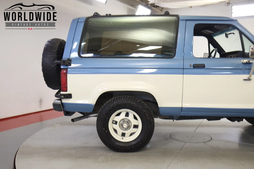 1987 Ford Bronco II - Image 9 of 12