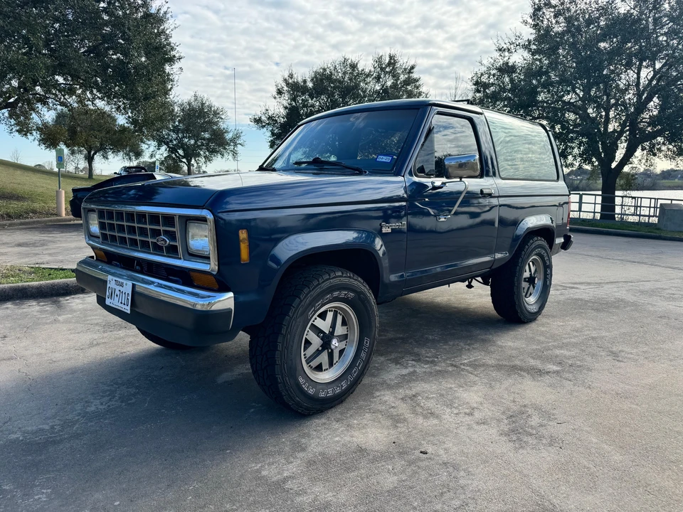 1987 Ford Bronco II - Image 8 of 31