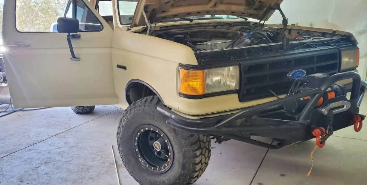 1987 Ford Bronco 4th Gen - Image 9 of 12
