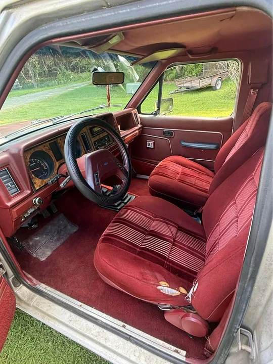1987 Ford Bronco 4th Gen - Image 5 of 9
