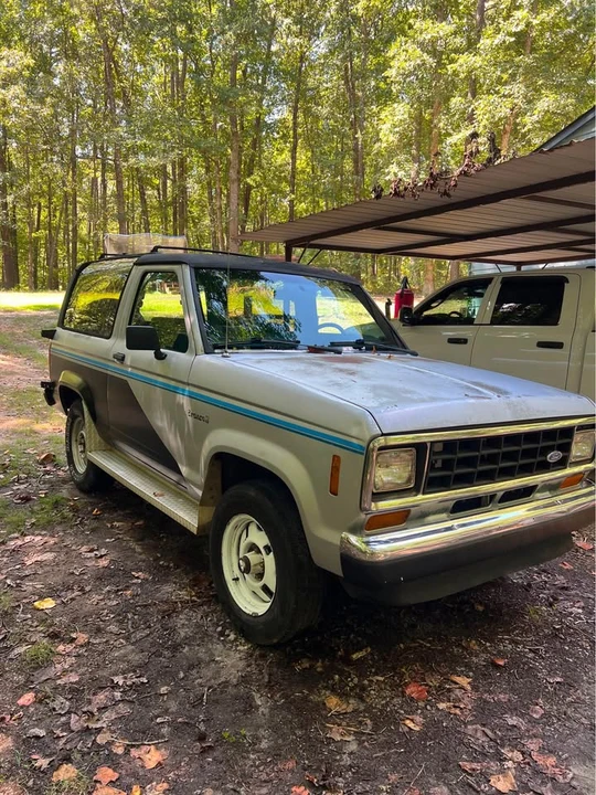 1987 Ford Bronco 4th Gen - Image 5 of 6