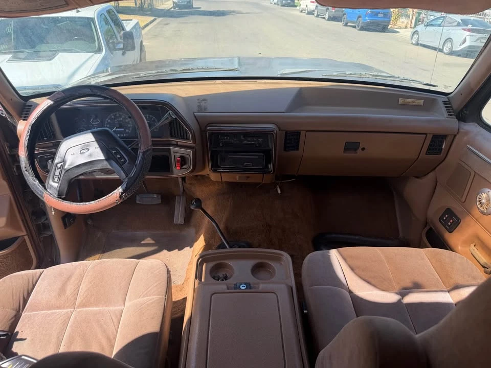 1987 Ford Bronco 4th Gen - Image 2 of 8