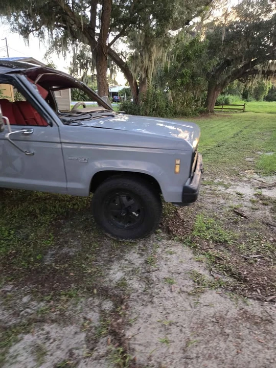 1987 Ford Bronco Sport - Image 5 of 7