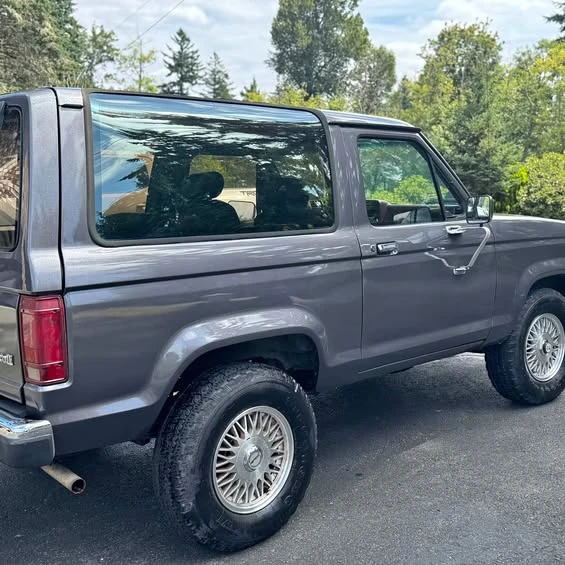 1987 Ford Bronco 4th Gen - Image 1 of 1