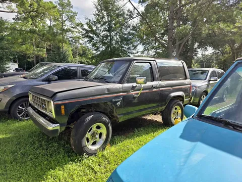 1987 Ford Bronco Sport Utility 2D