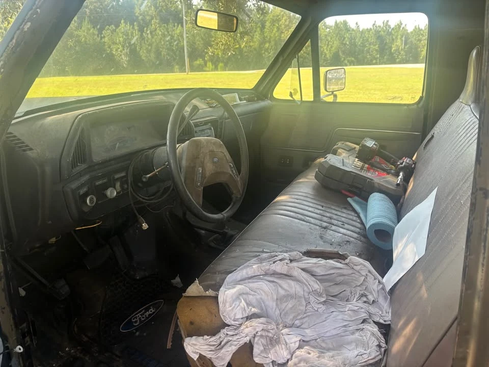 1987 Ford Bronco 4th Gen - Image 14 of 15