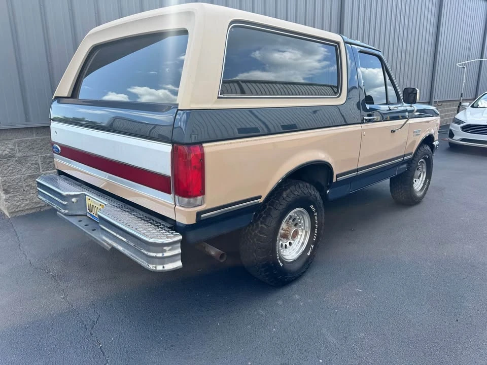 1987 Ford Bronco 4th Gen - Image 6 of 10