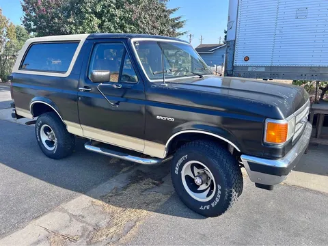 1987 Ford Bronco Eddie Bauer Edition