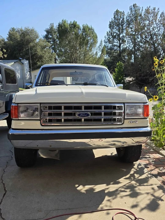 1987 Ford Bronco 4th Gen - Image 3 of 7