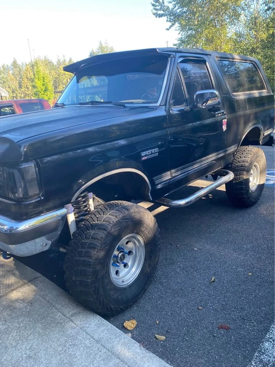 1987 Ford Bronco 4th Gen - Image 3 of 11