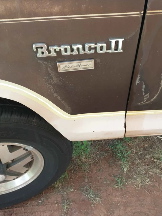 1987 Ford Bronco 4th Gen - Image 3 of 16