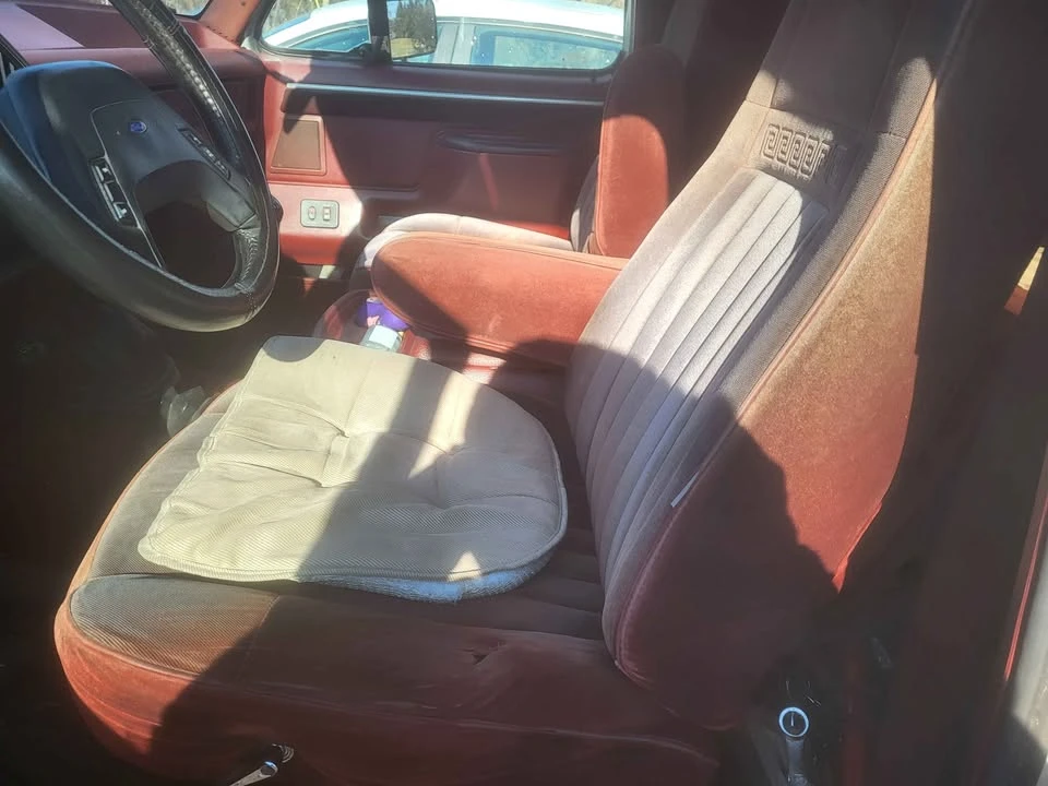 1987 Ford Bronco 4th Gen - Image 16 of 20