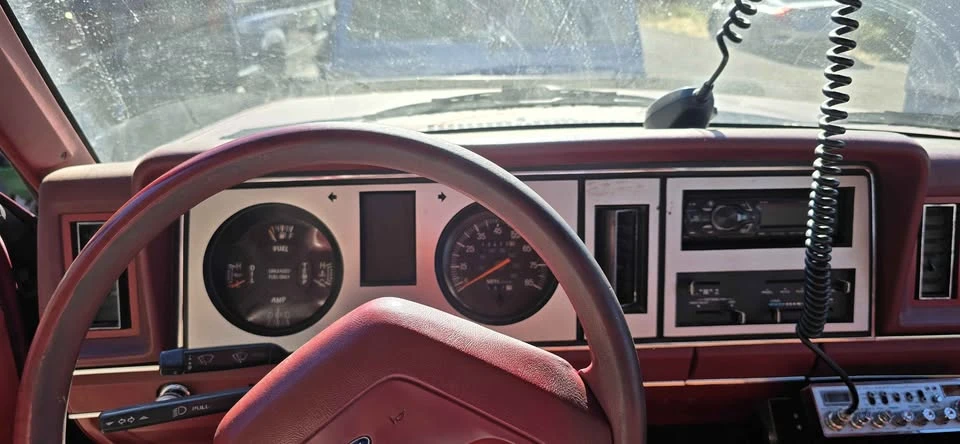 1987 Ford Bronco 4th Gen - Image 10 of 11