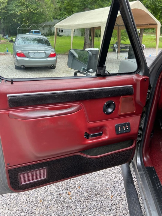 1987 Ford Bronco 4th Gen - Image 9 of 21