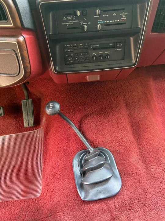 1987 Ford Bronco 4th Gen - Image 14 of 21