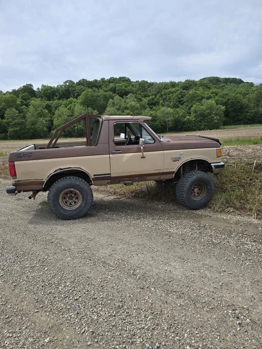 1987 Ford Bronco 4th Gen - Image 6 of 14