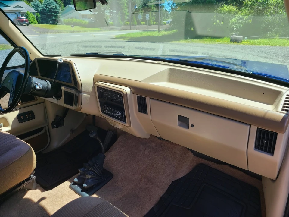 1987 Ford Bronco 4th Gen - Image 24 of 31