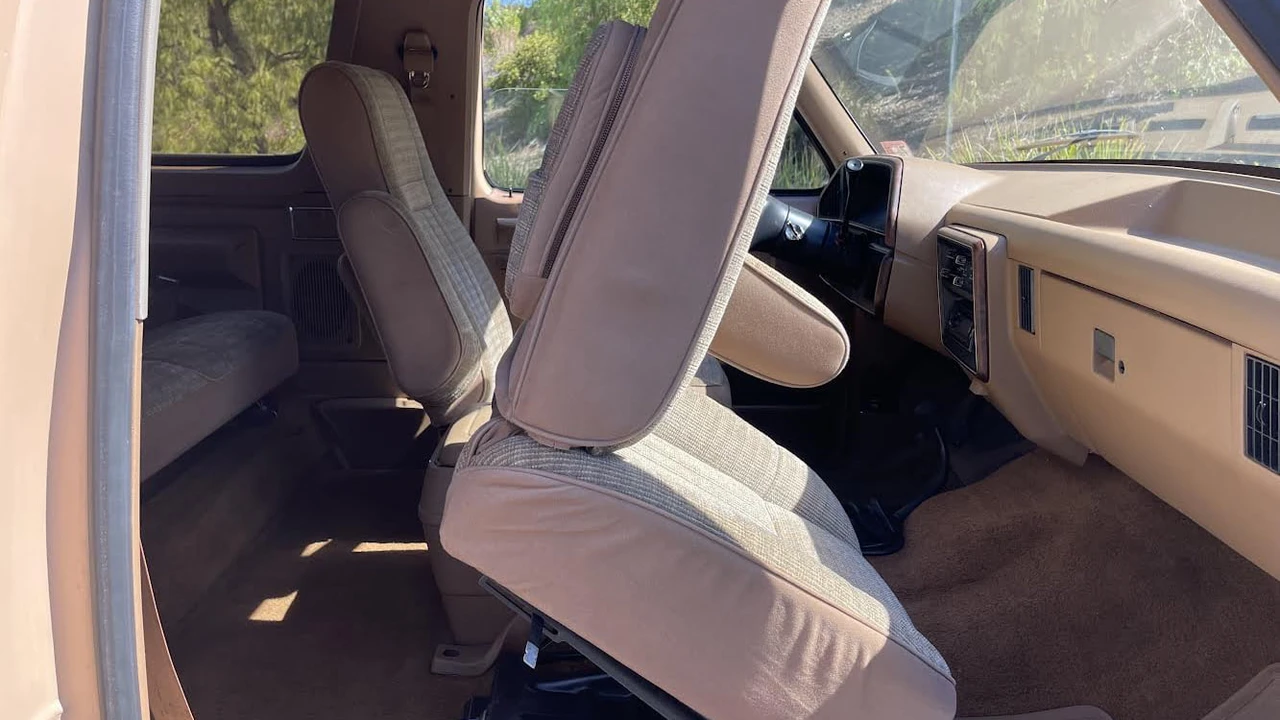 1987 Ford Bronco 4th Gen - Image 7 of 13