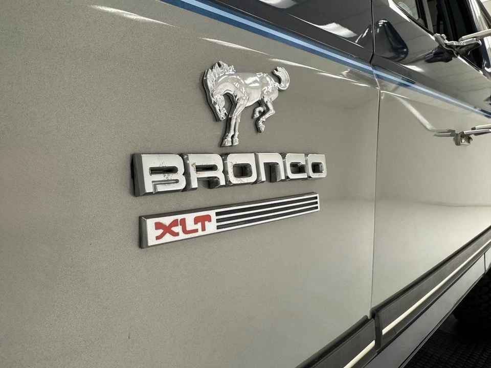 1987 Ford Bronco 4th Gen - Image 12 of 31