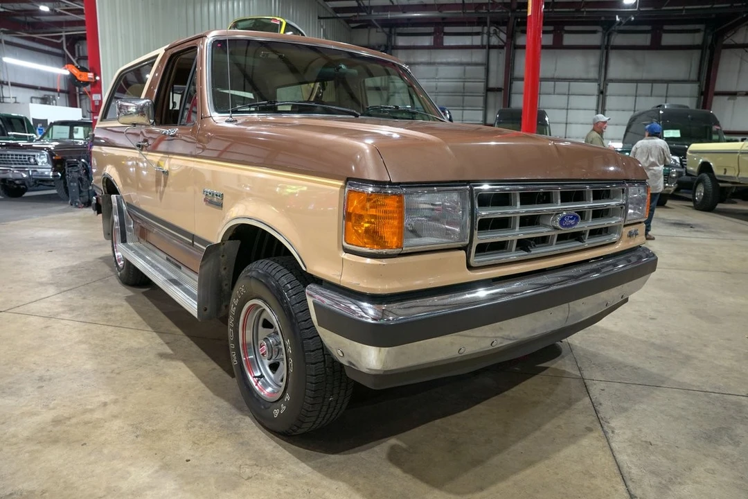 1987 Ford Bronco 4th Gen - Image 26 of 31