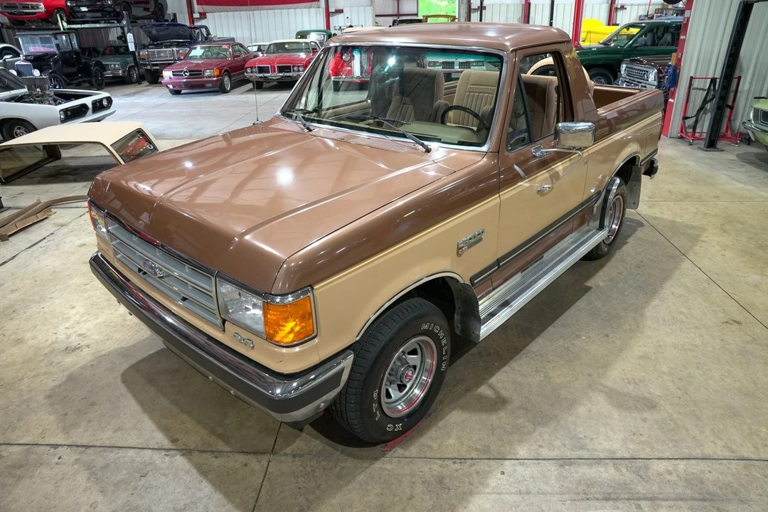1987 Ford Bronco 4th Gen - Image 15 of 31
