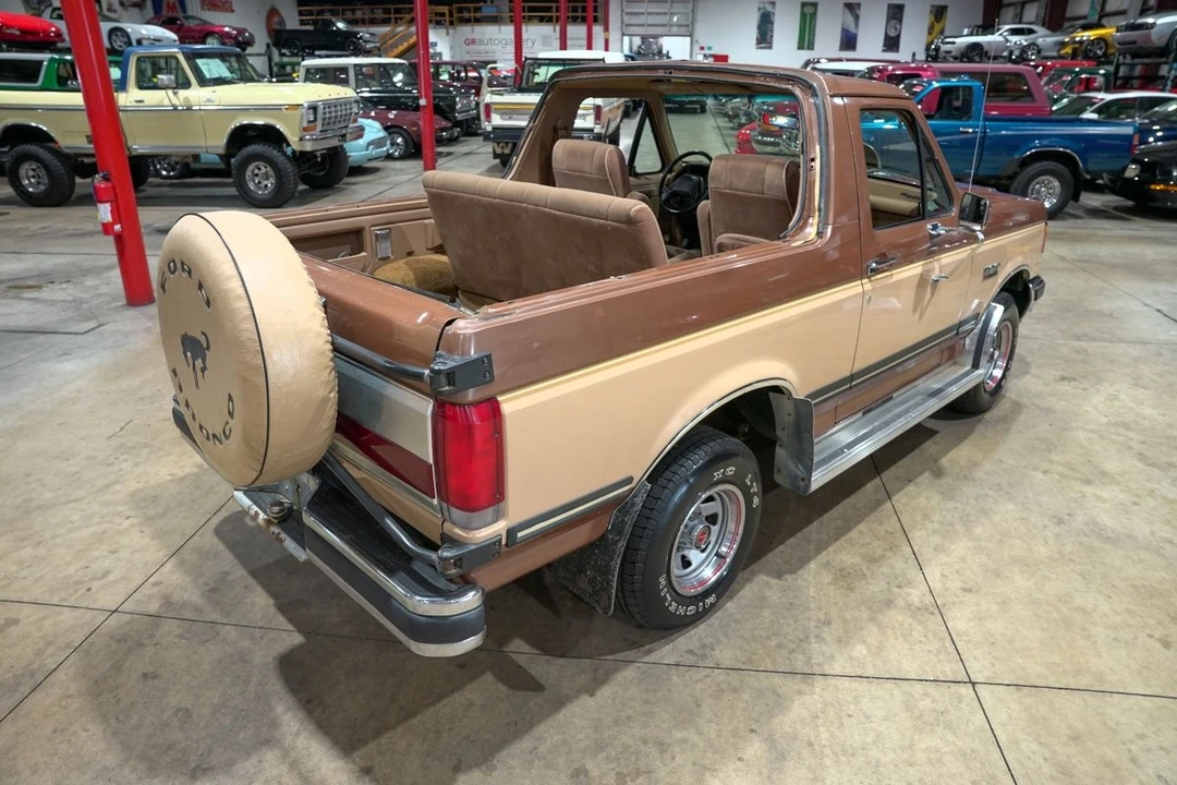 1987 Ford Bronco 4th Gen - Image 17 of 31