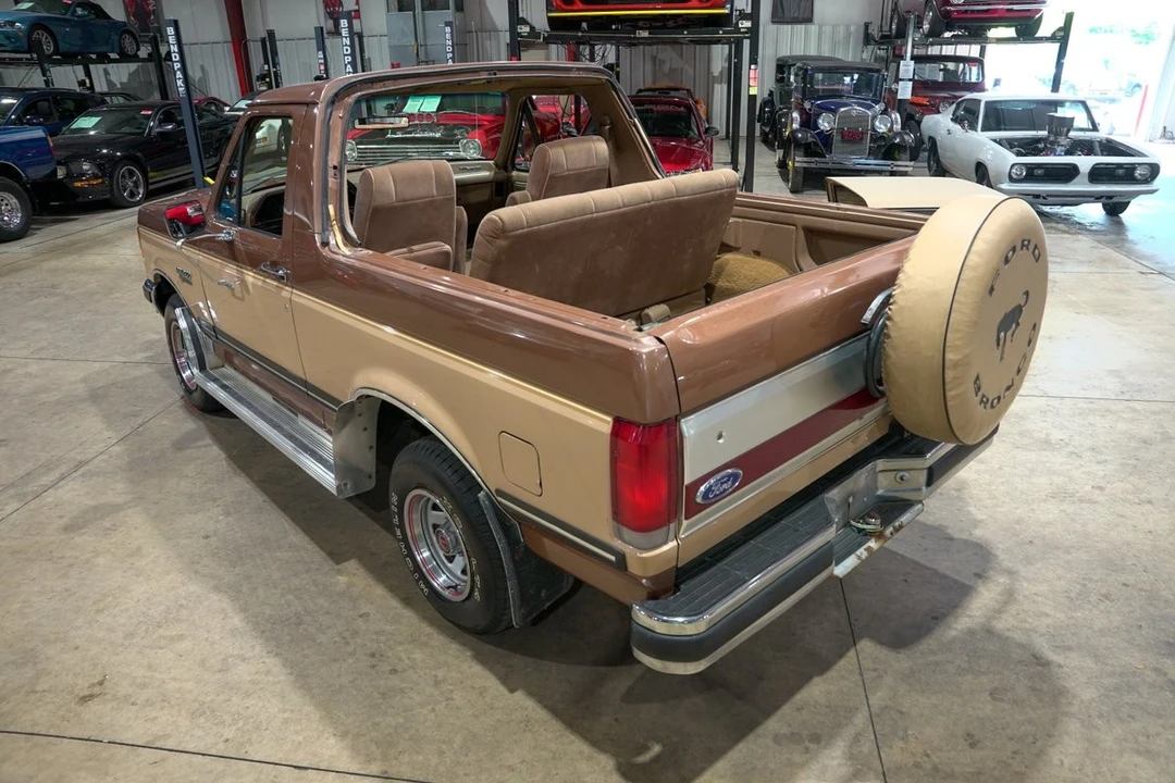 1987 Ford Bronco 4th Gen - Image 16 of 31