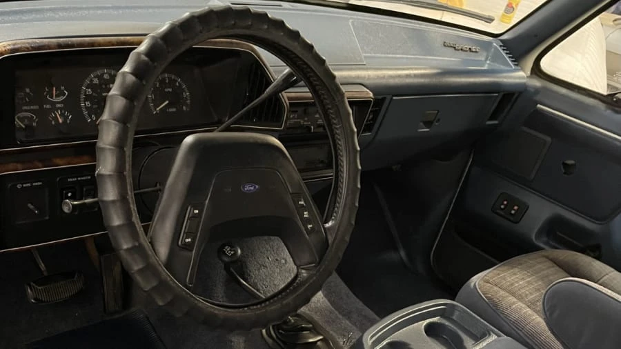 1987 Ford Bronco 4th Gen - Image 4 of 15