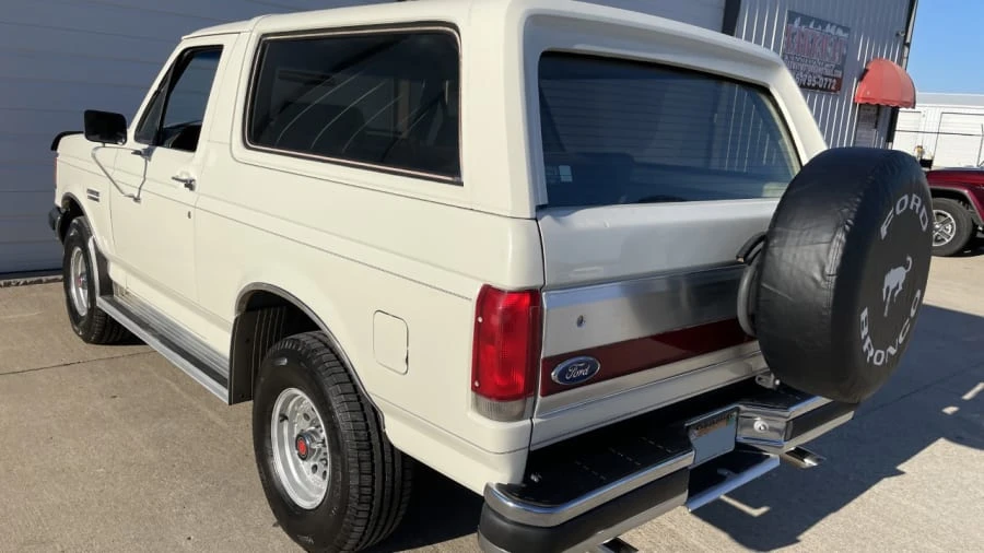 1987 Ford Bronco 4th Gen - Image 13 of 15