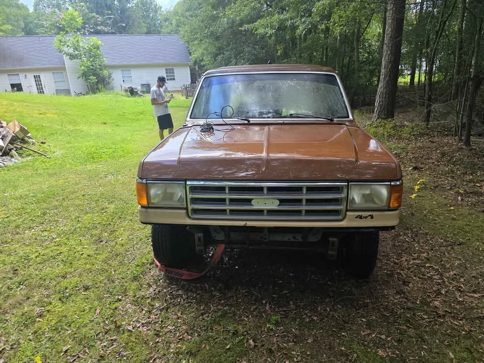 1987 Ford Bronco 4th Gen - Image 2 of 14