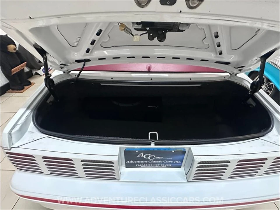 1987 Ford - Image 10 of 31