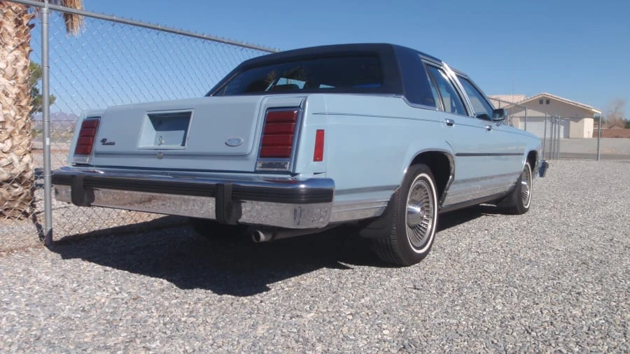 1987 Ford Crown Victoria - Image 3 of 21