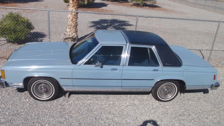 1987 Ford Crown Victoria - Image 7 of 21