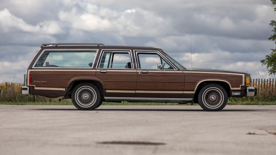 1987 Ford LTD - Image 8 of 30