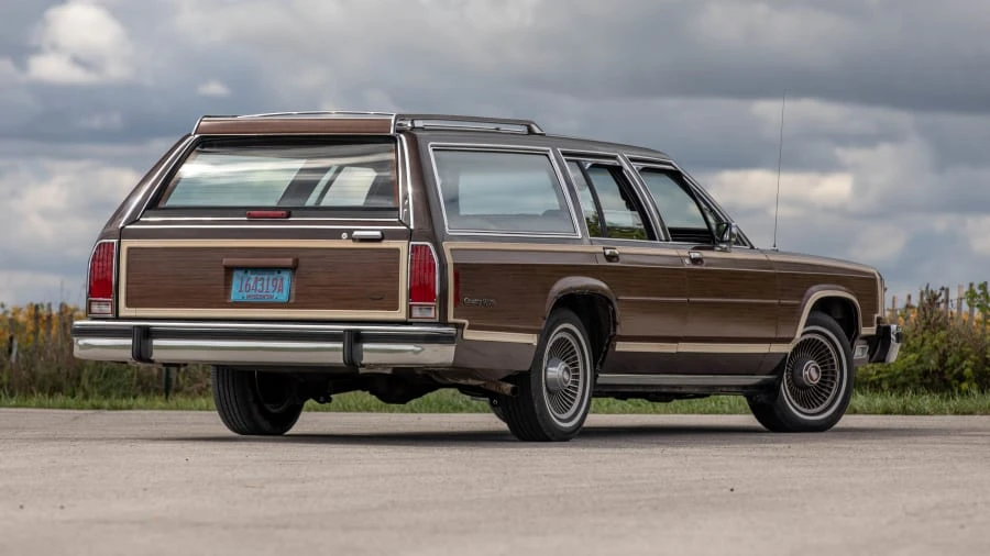 1987 Ford LTD - Image 13 of 30