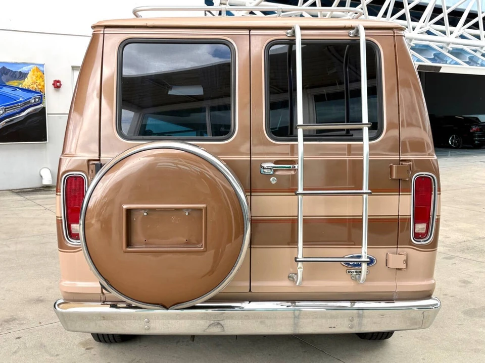 1987 Ford Econoline Van - Image 7 of 21