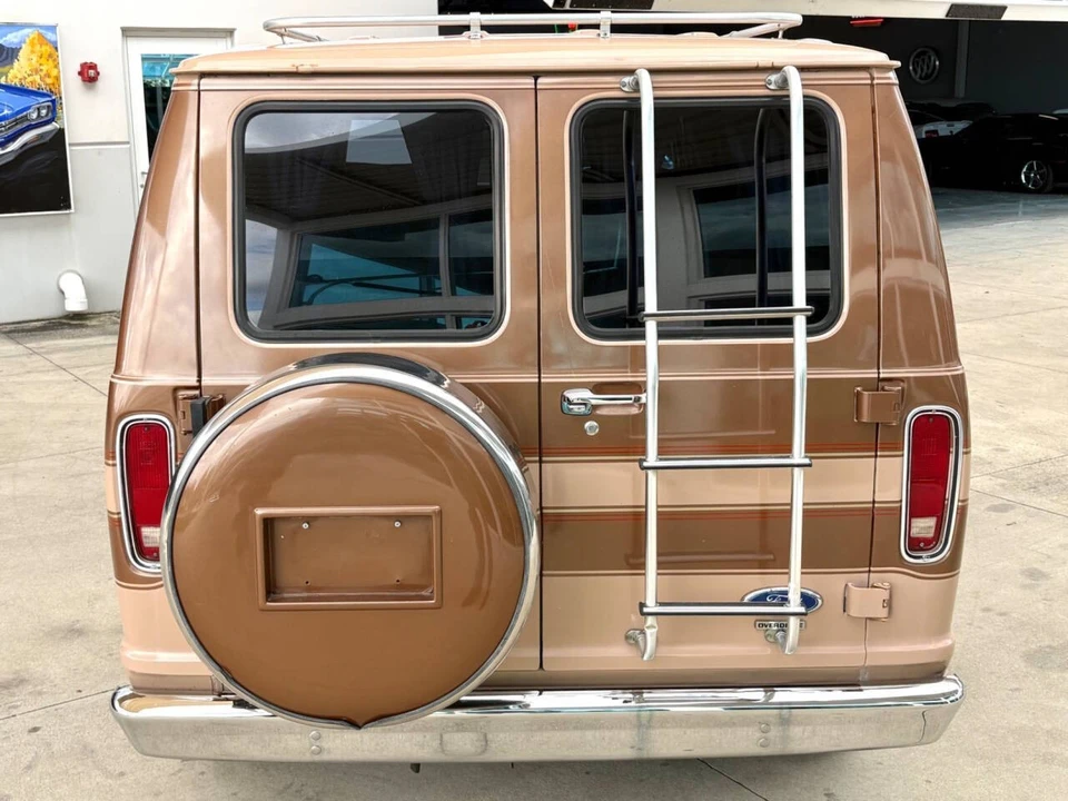 1987 Ford Econoline Van - Image 8 of 21