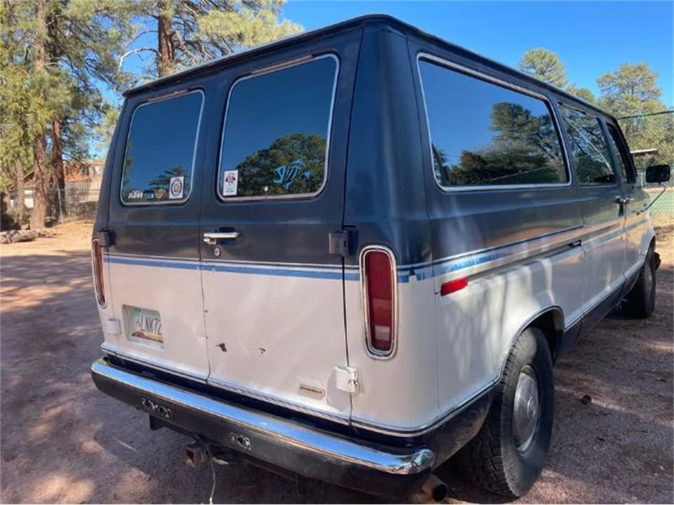 1987 Ford Econoline Van - Image 5 of 21