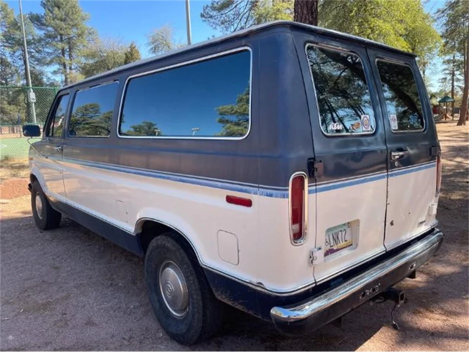 1987 Ford Econoline Van - Image 4 of 21