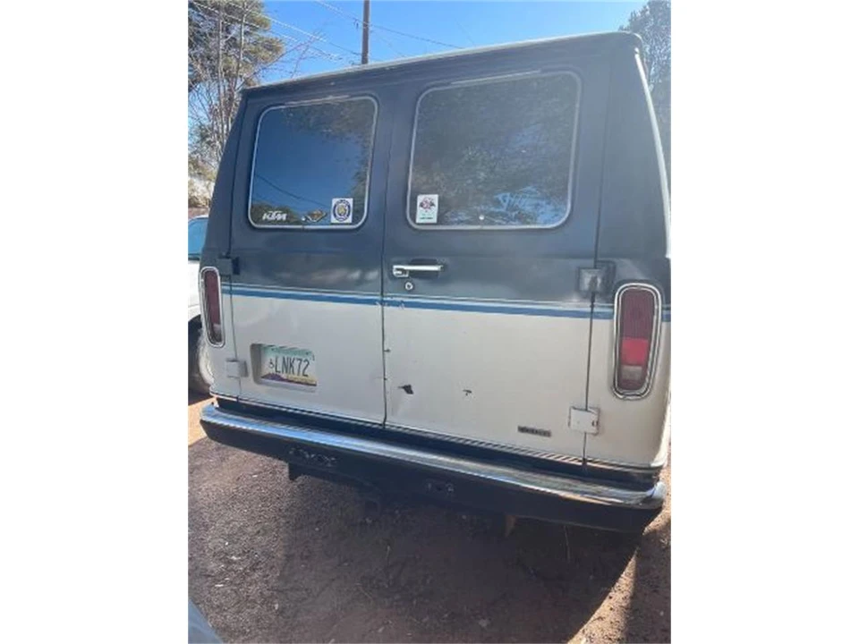 1987 Ford Econoline Van - Image 16 of 21